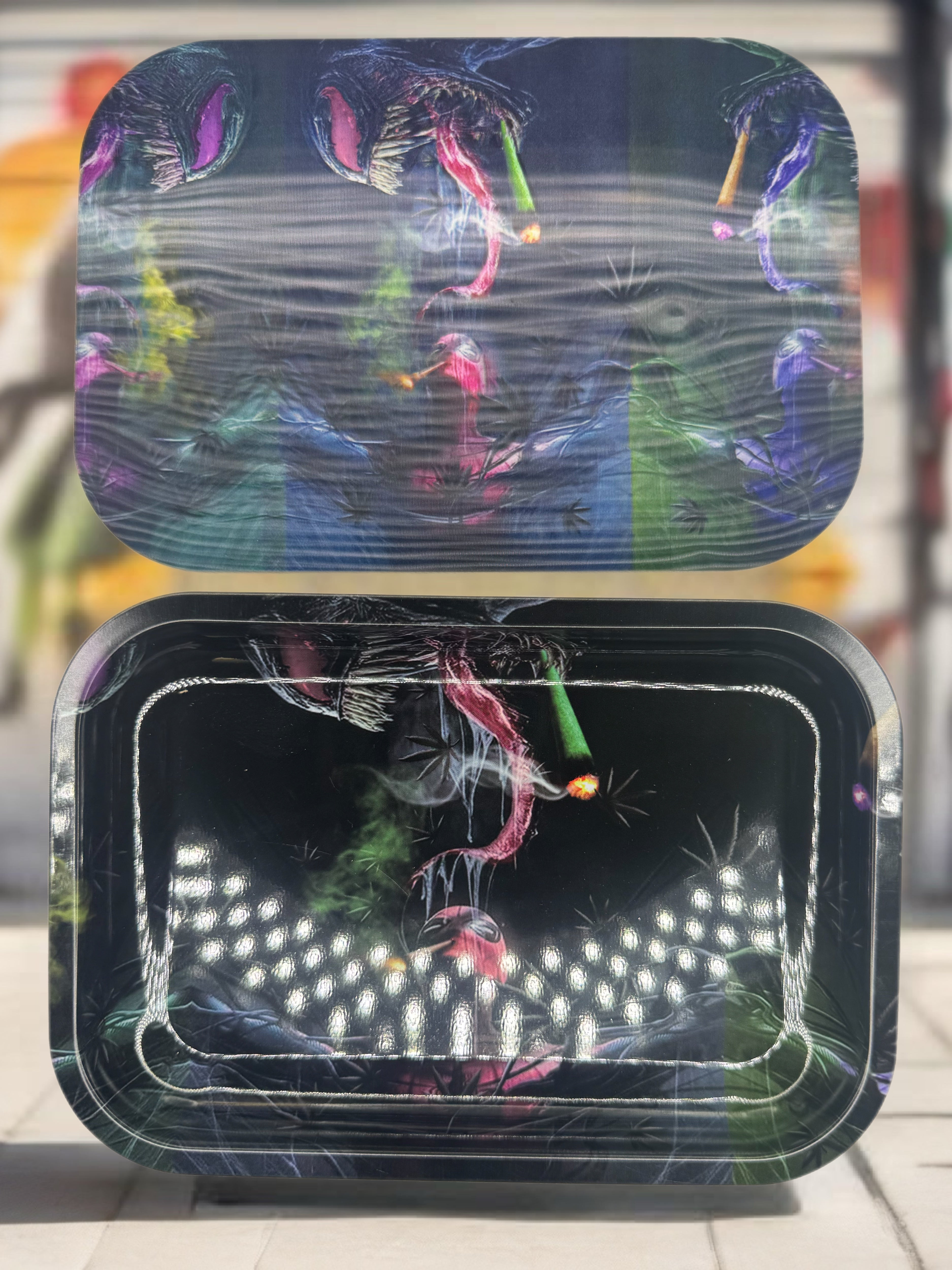 Webbed & Lit Tray